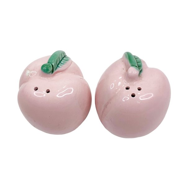 Vintage Peach Salt Pepper Shakers Japan Kitsch Hand Painted S&P Set Pink - Picture 7 of 8